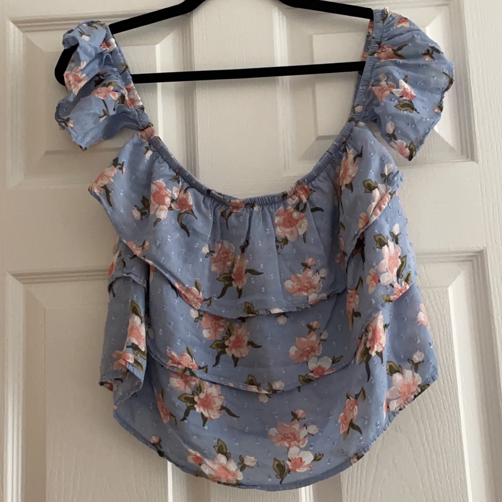 American Eagle off the shoulder top